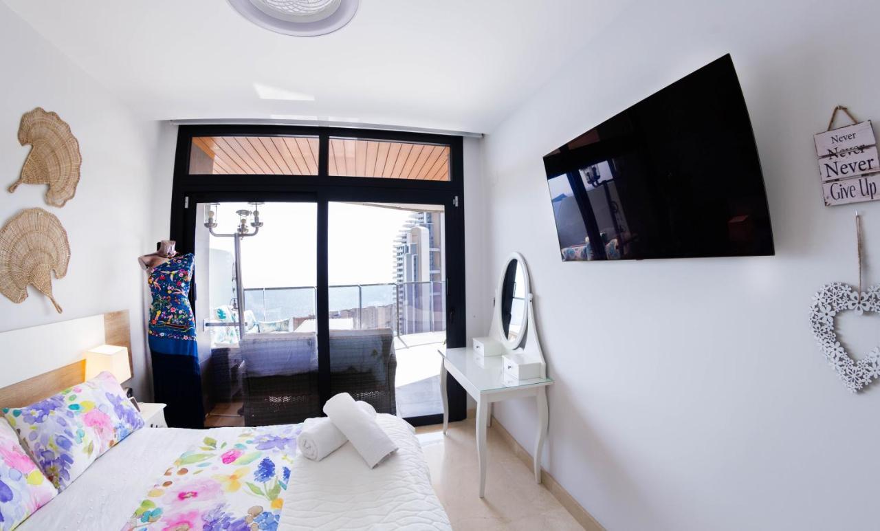 Sunset Waves Benidorm Julieta Vistas Al Mar Premium 200 Mt2 Con Jacuzzi En Terraza公寓 外观 照片