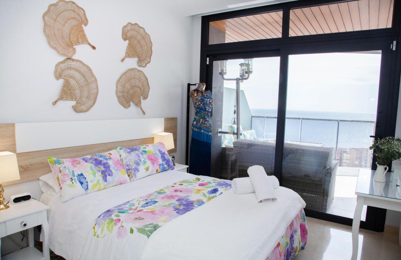 Sunset Waves Benidorm Julieta Vistas Al Mar Premium 200 Mt2 Con Jacuzzi En Terraza公寓 外观 照片