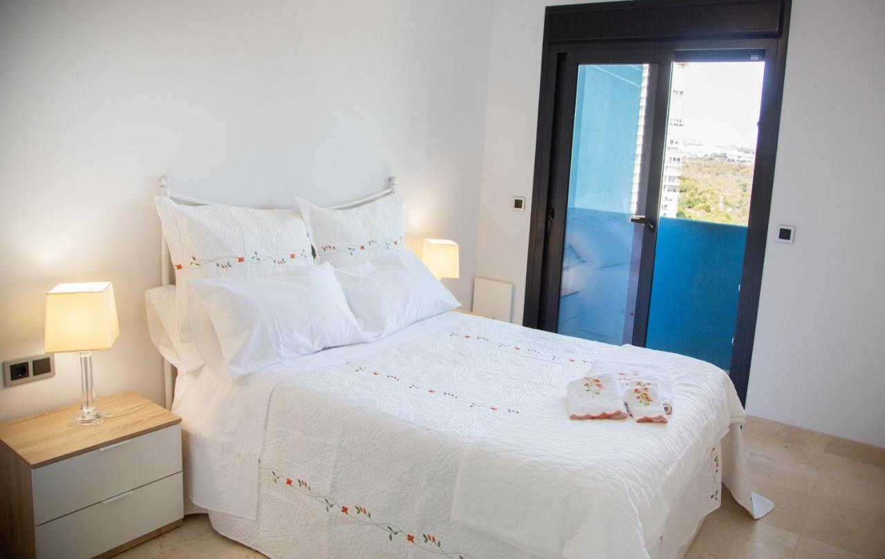 Sunset Waves Benidorm Julieta Vistas Al Mar Premium 200 Mt2 Con Jacuzzi En Terraza公寓 外观 照片
